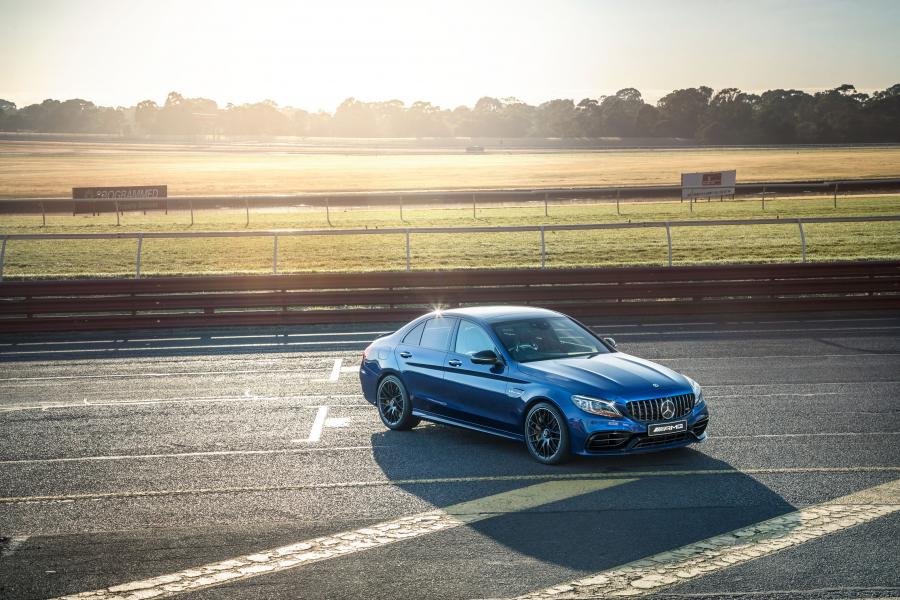  Mercedes-AMG C63 S (W205) 2019 года  (AU) (фото 2 из 40)